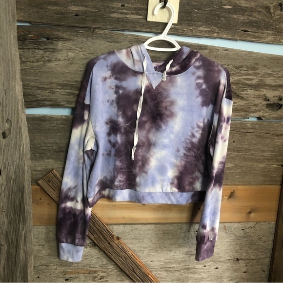 Bluenotes size small blue/Purple tie dye cropped hoodie - Picture 1 of 4